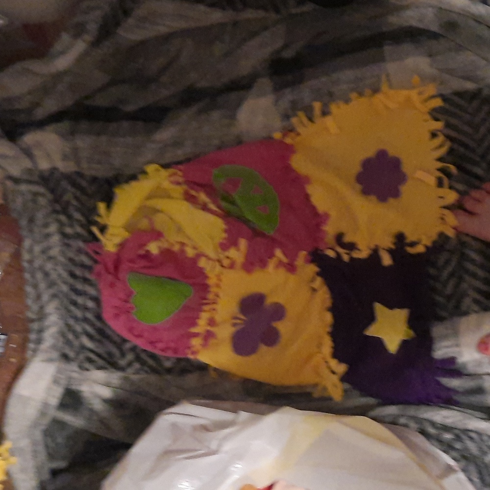 Costumes - Picture 11 of 12